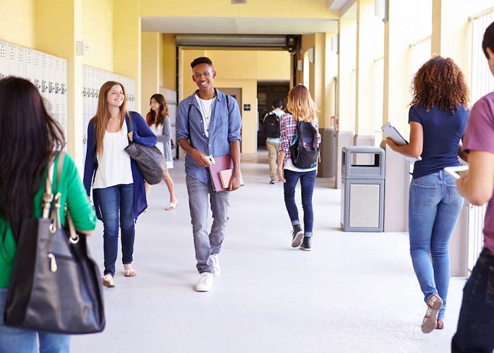 Lam-the-nap-cac-khuon-vien-truong-dai-hoc-duoc-huong-loi-tu-may-dem-nguoi